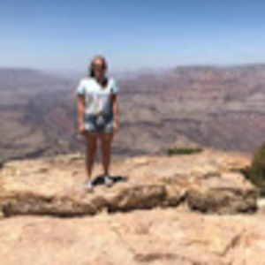 Meet your Posher, Hannah